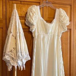 Bridgerton Style Renaissance Empire Waist Dress, Parasol & Gloves Size Large.